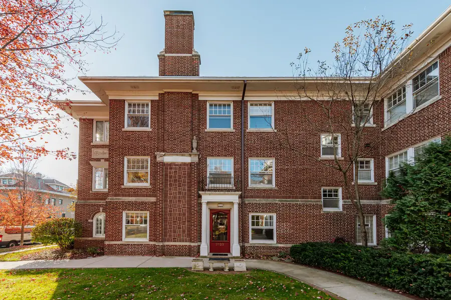 3123 N Marietta Ave, Milwaukee, WI 53211 - Image #2