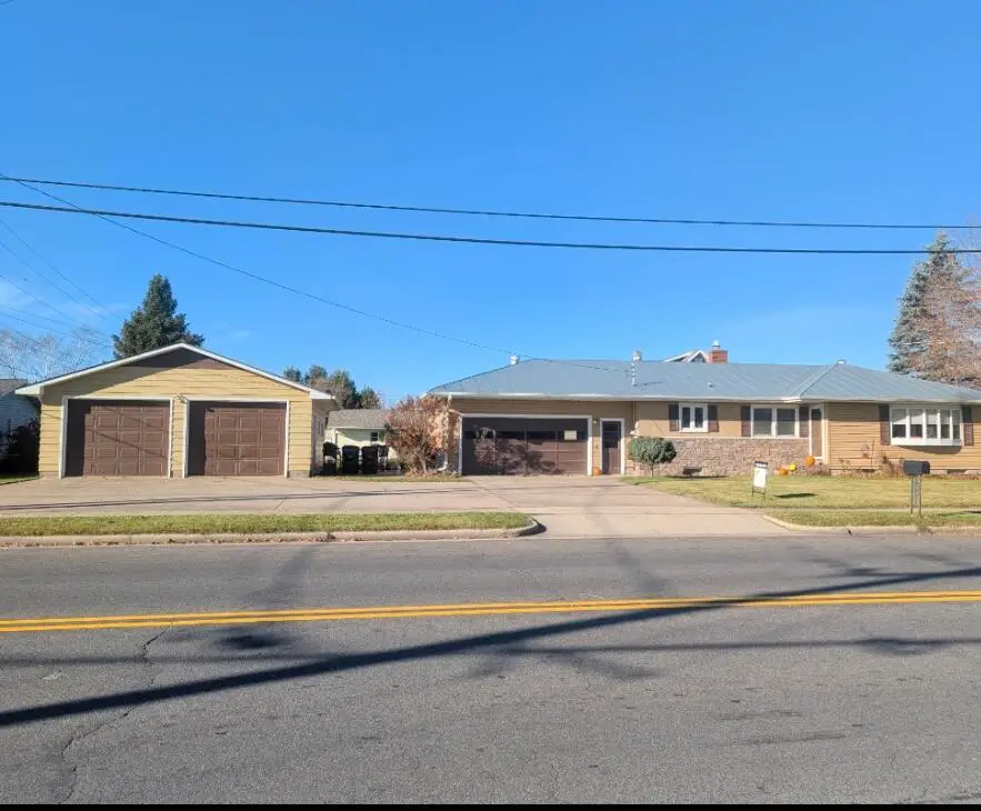 544 Leonard St N, West Salem, WI 54669 - Image #1