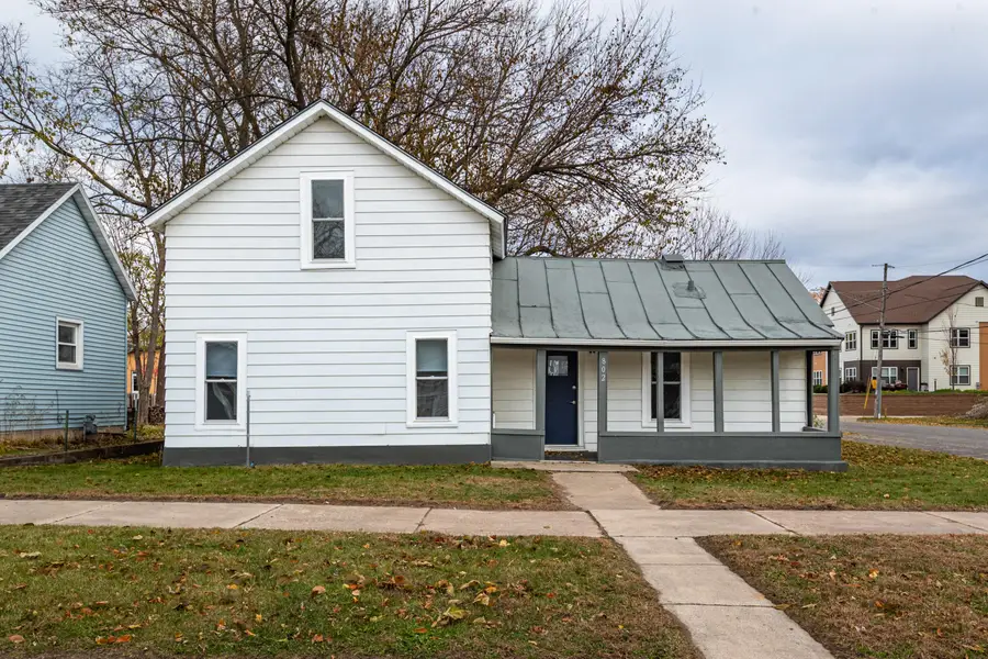 802 Charles St, La Crosse, WI 54603 - Image #2