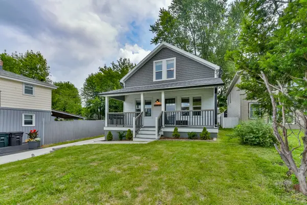 25621 S Wind Lake Rd, Norway, WI 53185