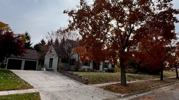 502 Janssen Ave, Mayville, WI 53050