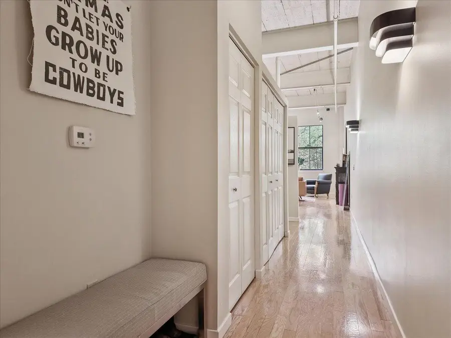 234 E Reservoir Ave, Milwaukee, WI 53212 - Image #3