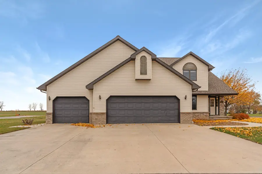 187 Riverdale Ln, Potter, WI 54160 - Image #2