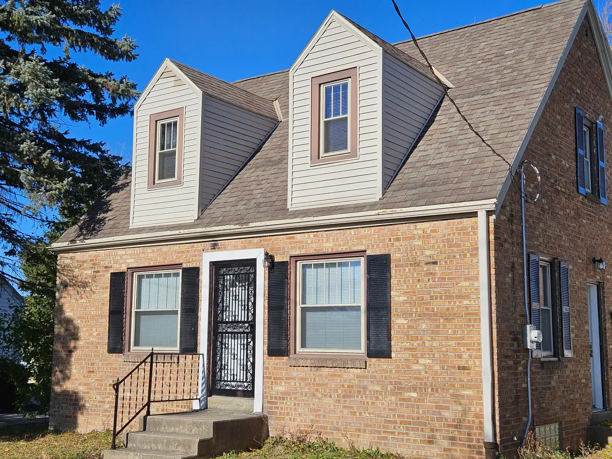 4800 W Green Tree Rd, Milwaukee, WI 53223 - Image #1