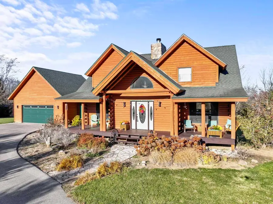 18508 128th St, Bristol, WI 53104 - Image #2