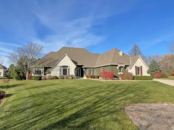 23204 111th Pl, Salem Lakes, WI 53179