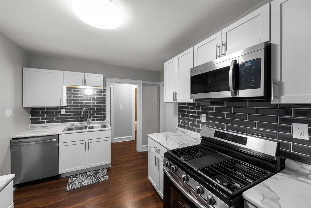 4643 W Capitol Dr, Milwaukee, WI 53216 - Image #1