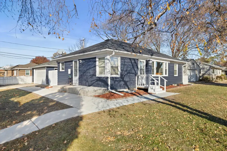 9570 W Silver Spring Dr, Milwaukee, WI 53225 - Image #3