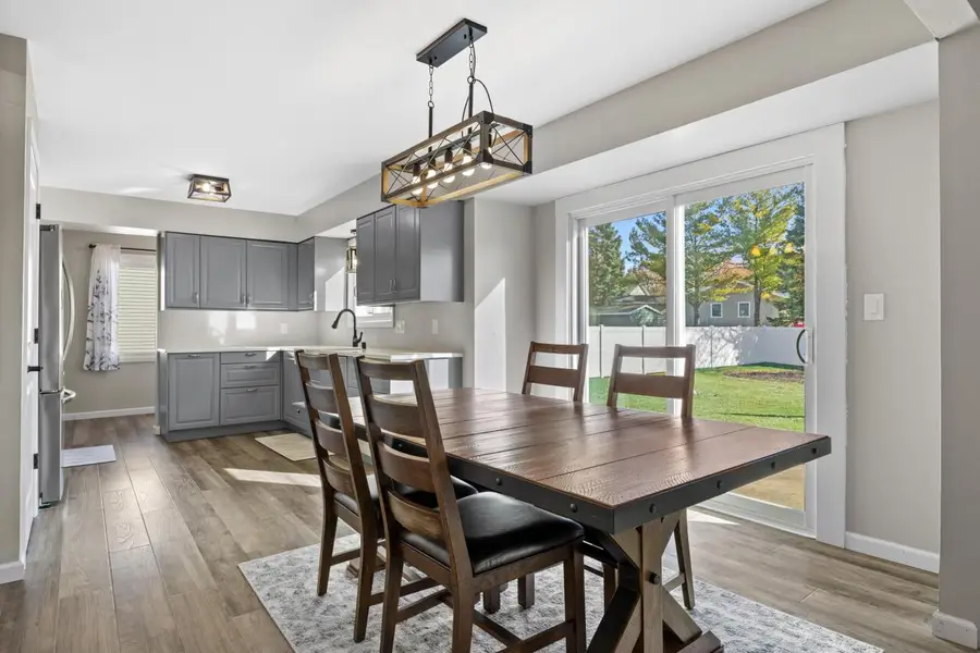 8150 S Waring Dr, Oak Creek, WI 53154 - Image #3