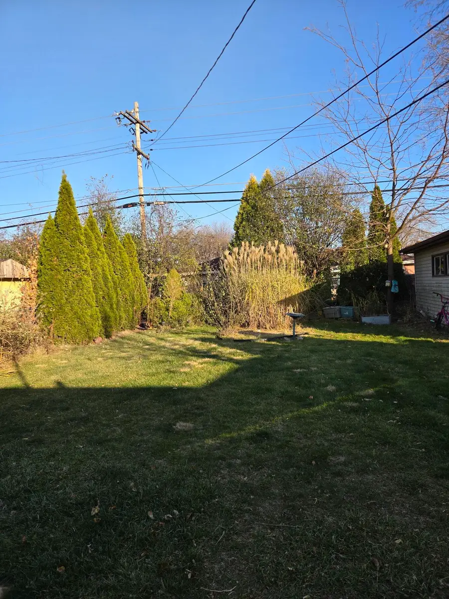 6500 N 81st St, Milwaukee, WI 53223 - Image #2