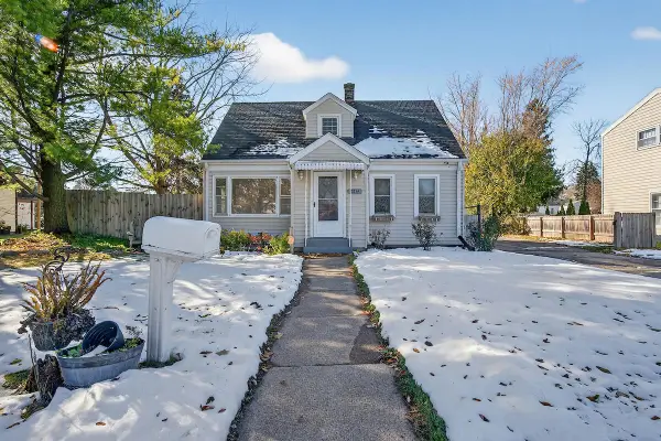 2514 James Blvd, Racine, WI 53403