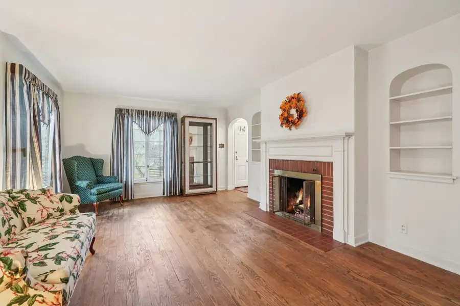 2863 N 90th St, Milwaukee, WI 53222 - Image #3