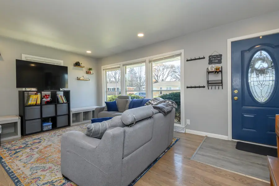 3670 S 69th St, Milwaukee, WI 53220 - Image #2