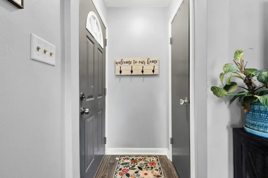 505 Branch St, Hartford, WI 53027 - Image #2