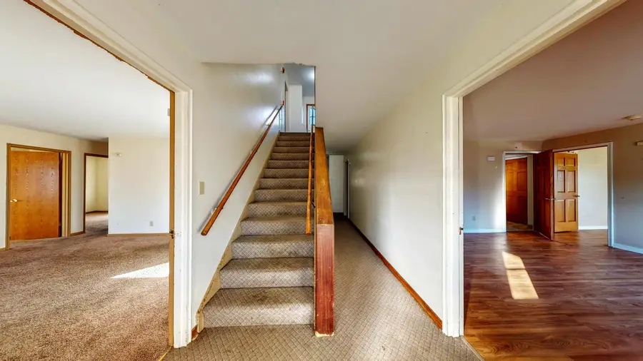 251-251 E Washington St, Jefferson, WI 53549 - Image #2