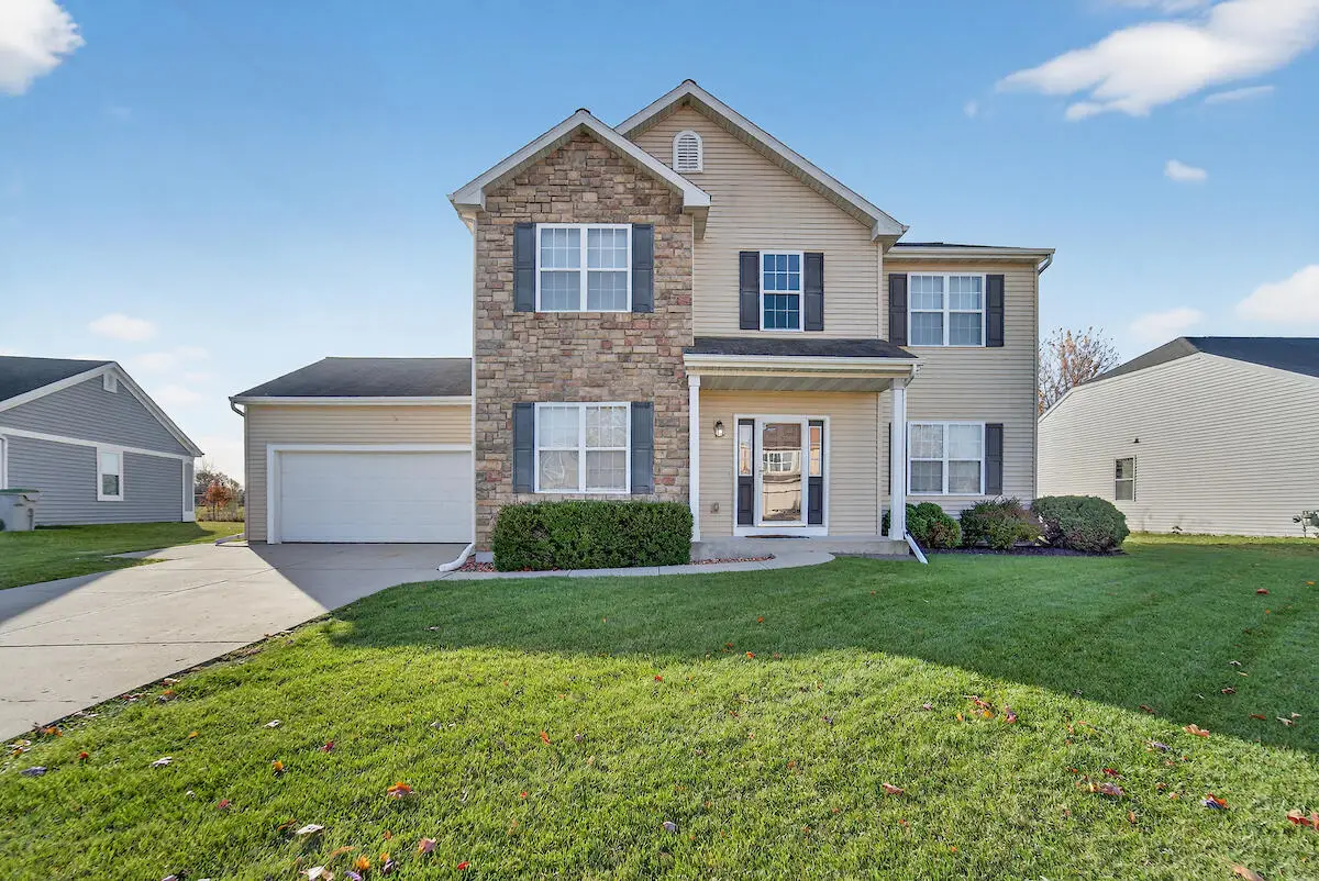 9531 W Parkland Ct, Milwaukee, WI 53224 - #1