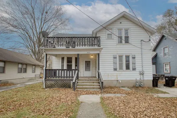 1212 8th St, Beloit, WI 53511