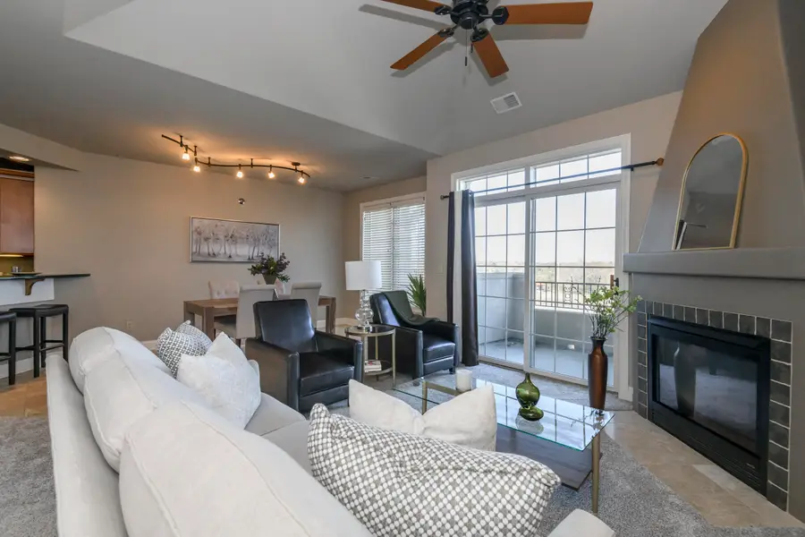 2912 N University Dr, Waukesha, WI 53188 - Image #3