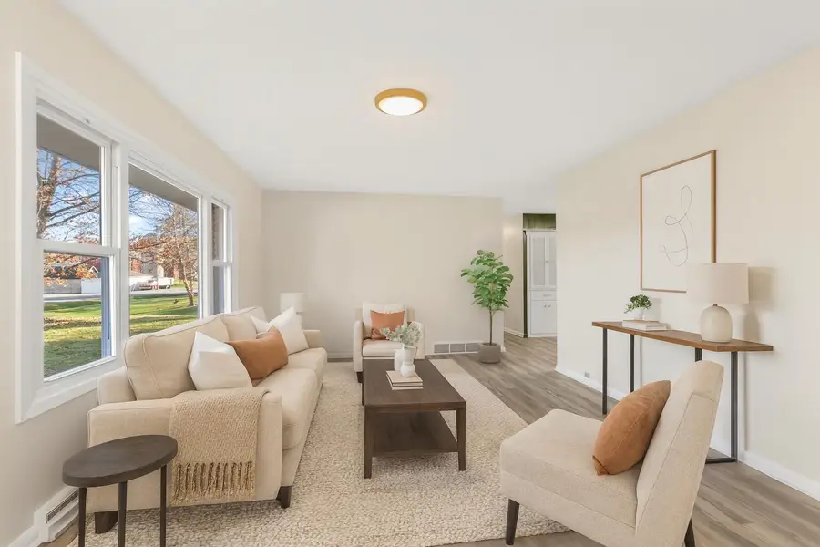 1341 Scenic Rd, Richfield, WI 53033 - Image #2