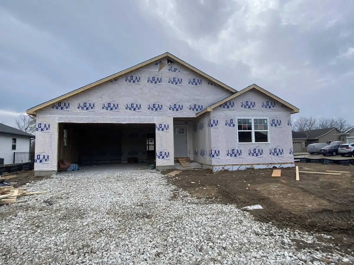 6351 Kinzie Ave, Mount Pleasant, WI 53406 - Image #1