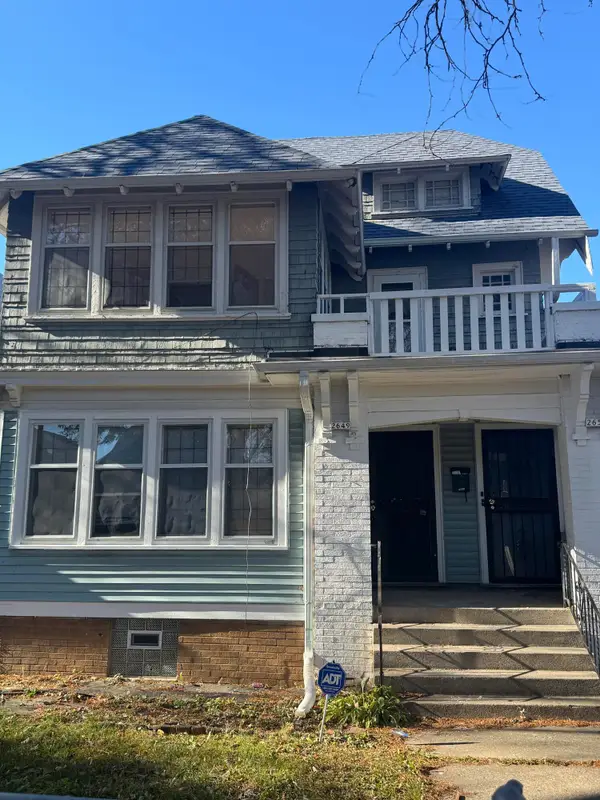 2649 N 47th St, Milwaukee, WI 53210