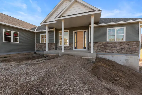 2161 Wallace Lake Rd, West Bend, WI 53090