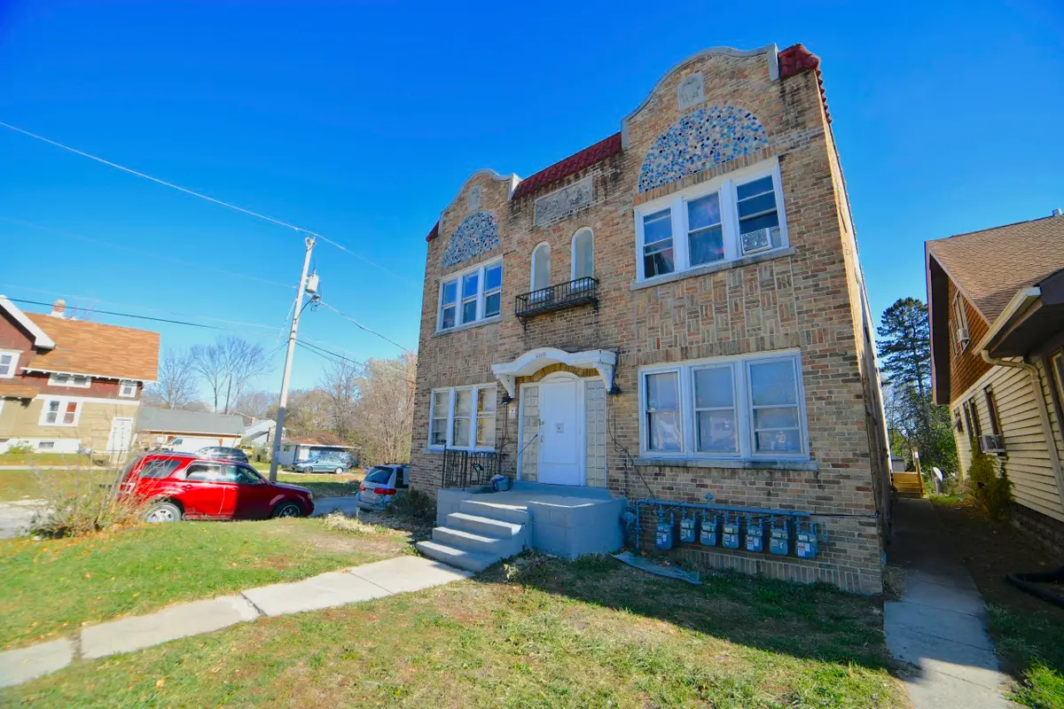 4480 N Hopkins St, Milwaukee, WI 53209 - Image #1