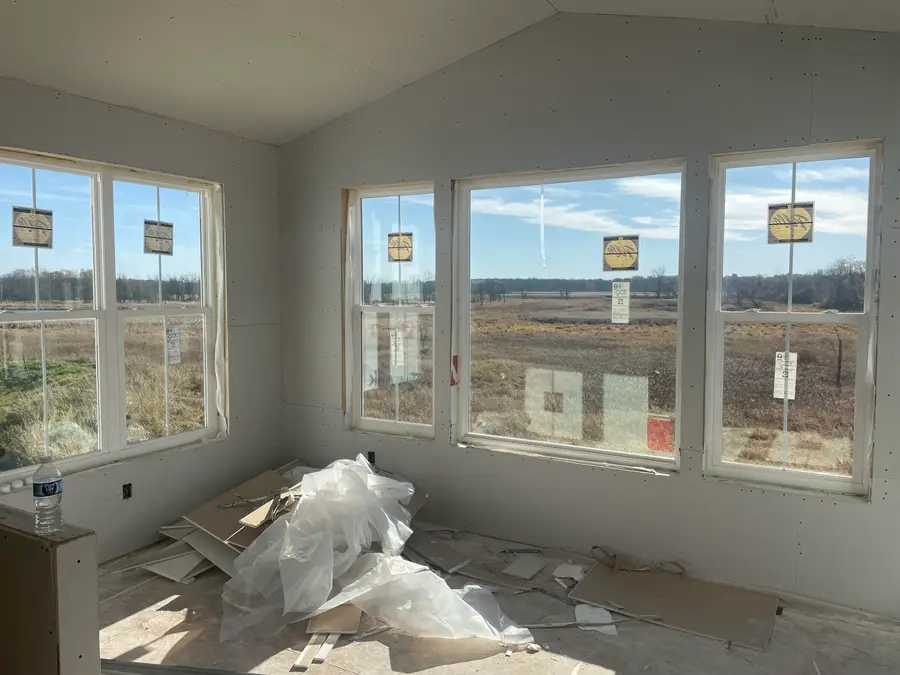 W221N4524 Timber Ct, Pewaukee, WI 53072 - Image #2