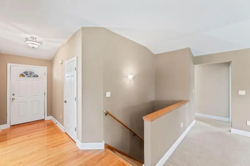 1230 Oriole Dr, Oconomowoc, WI 53066 - Image #3