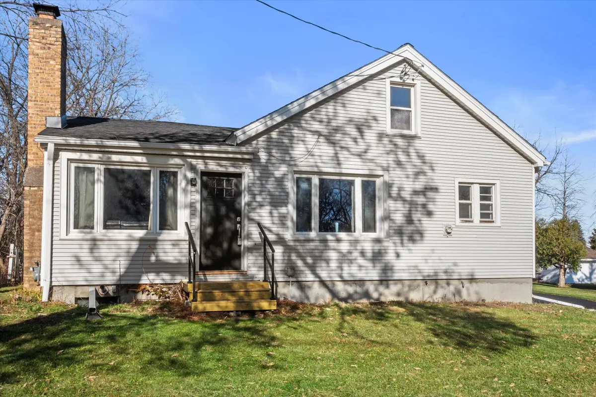 10800 W Mill Rd, Milwaukee, WI 53225 - Image #1