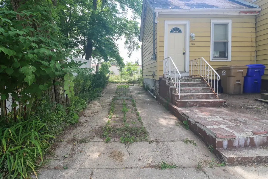 1913 55th St, Kenosha, WI 53140 - Image #2