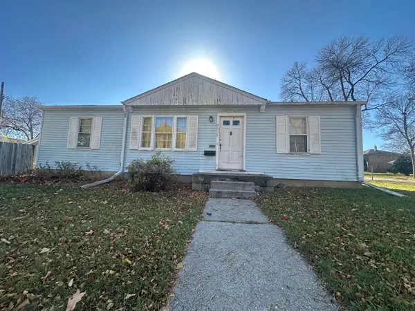 8635 W Auer Ave, Milwaukee, WI 53222