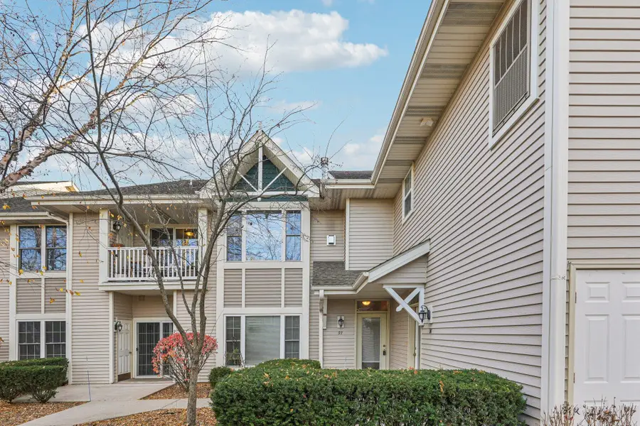 6170 Walnut Ln, Cudahy, WI 53110 - Image #3