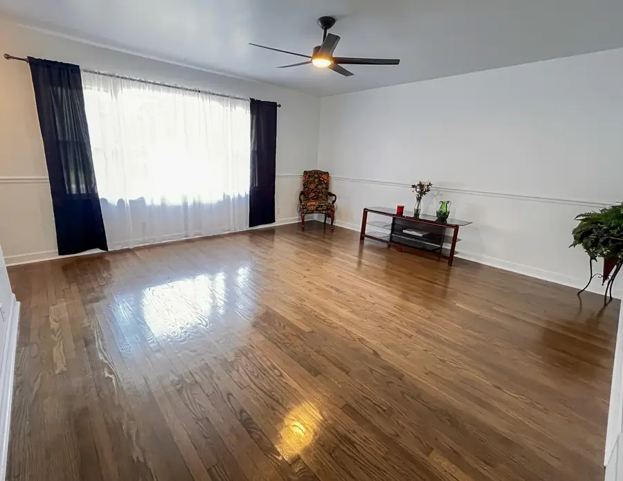 5315 W Portage Ave, Milwaukee, WI 53223 - Image #2