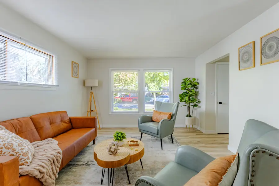 5709 N 93rd St, Milwaukee, WI 53225 - Image #3