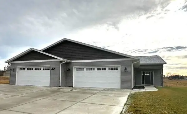 100 Orth Dr, Random Lake, WI 53075