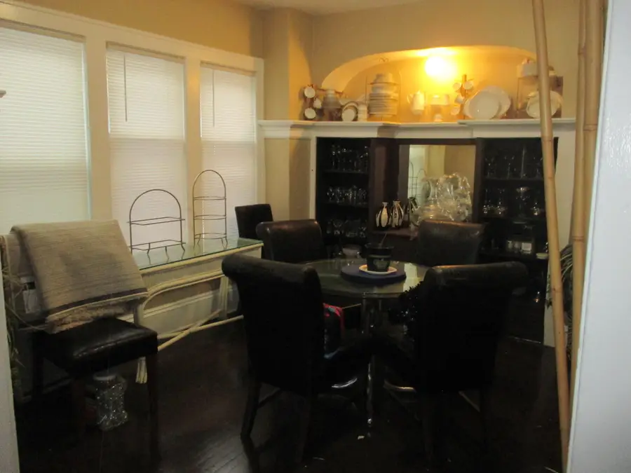 3863 N 19th Pl, Milwaukee, WI 53206 - Image #3