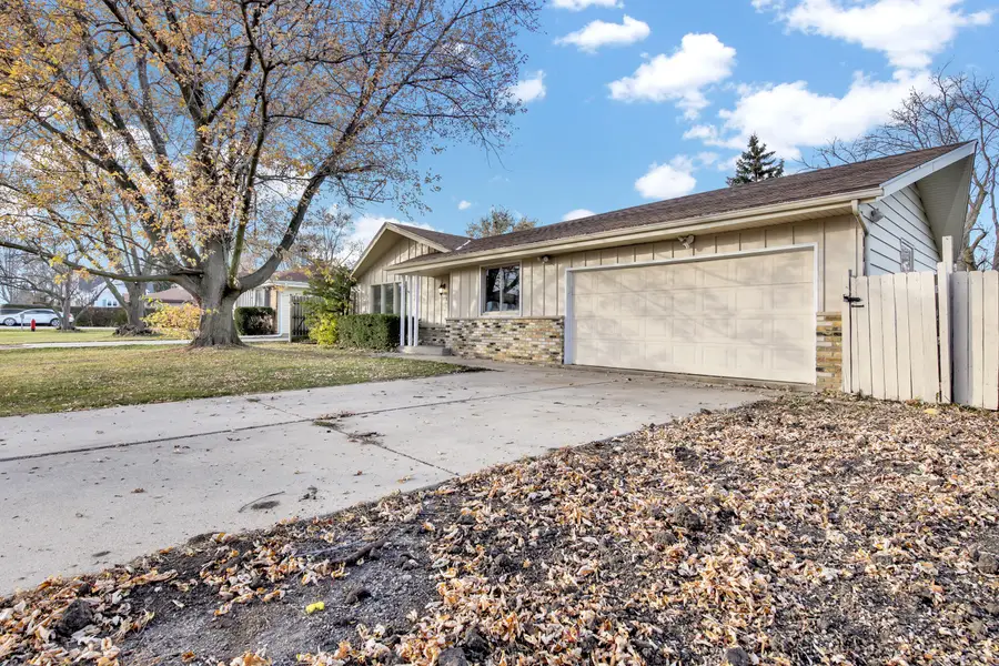 3850 W College Ave, Greenfield, WI 53221 - Image #2