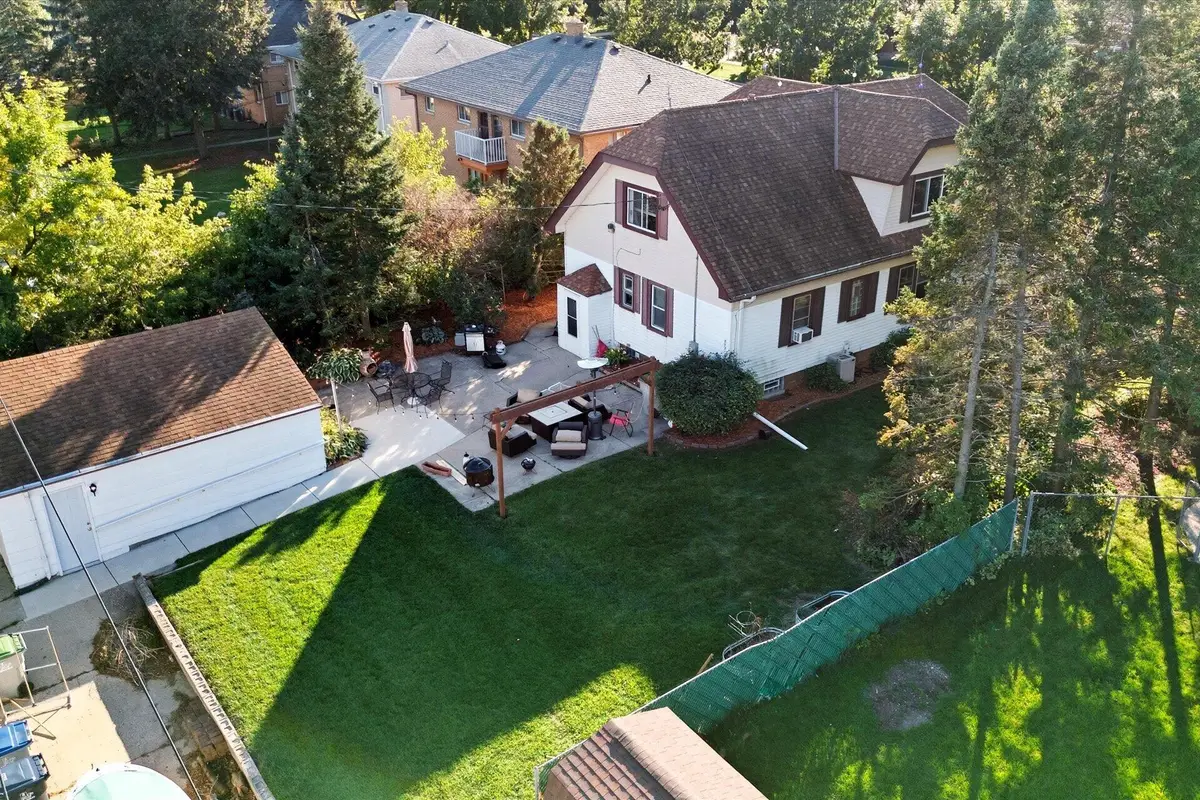 3320 S 92nd St, Milwaukee, WI 53227 - Image #1