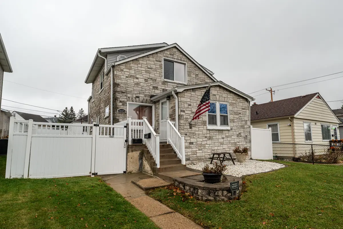 3405 W Wilbur Ave, Greenfield, WI 53221 - Image #1