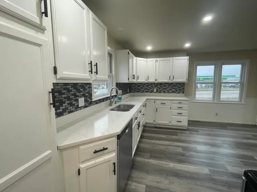 1520 North Ave, Cleveland, WI 53015 - Image #2