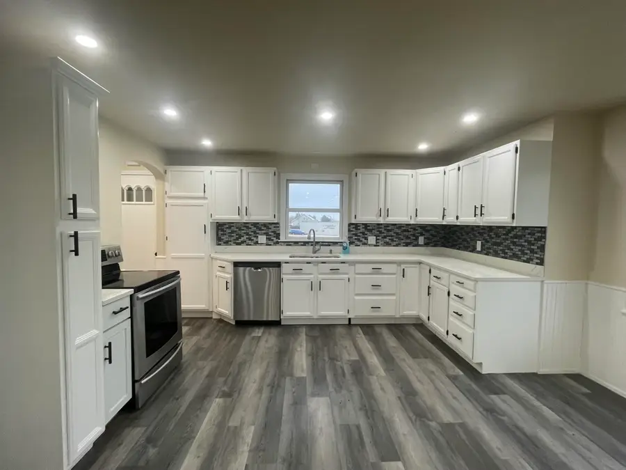 1520 North Ave, Cleveland, WI 53015 - Image #3