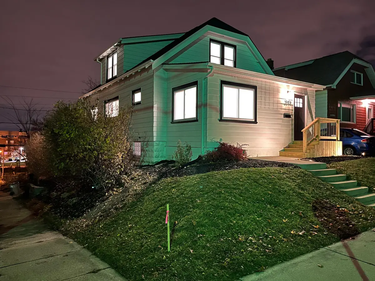 2597 S Austin St, Milwaukee, WI 53207 - Image #1