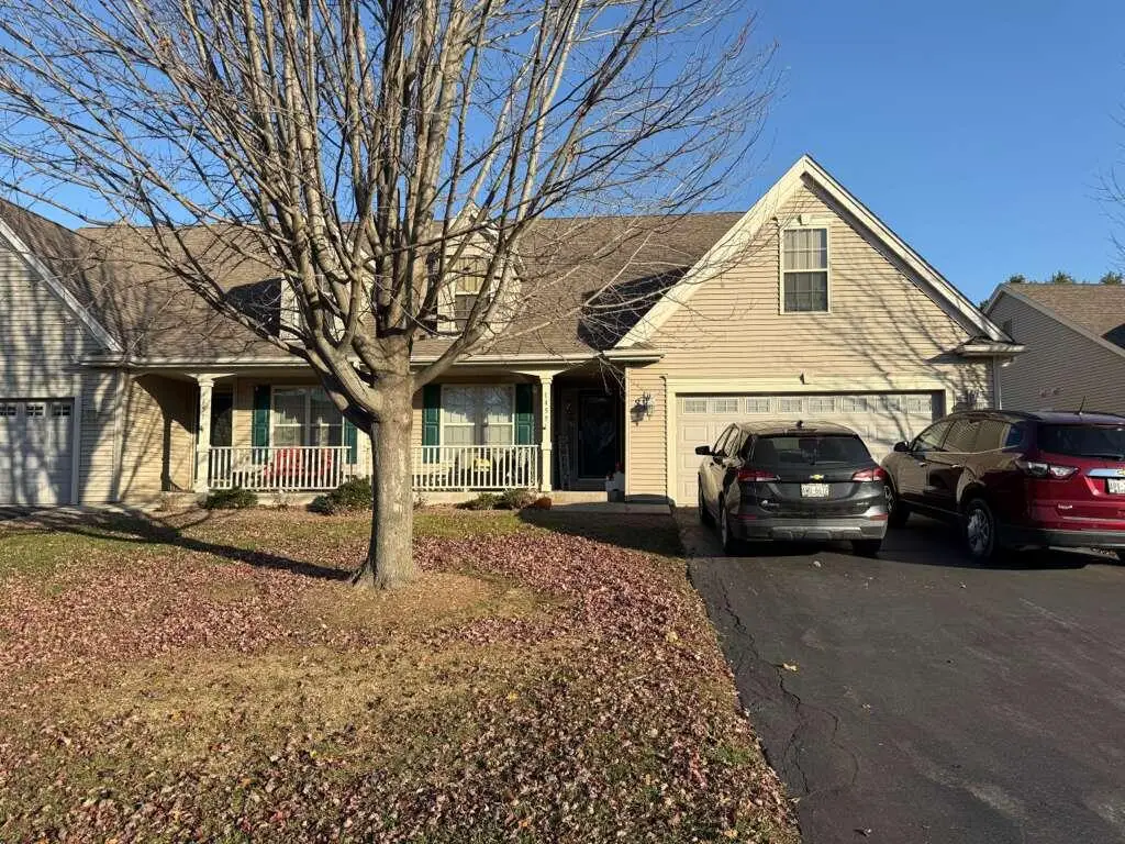 1459 Groves Ln, Union Grove, WI 53182 - Image #1
