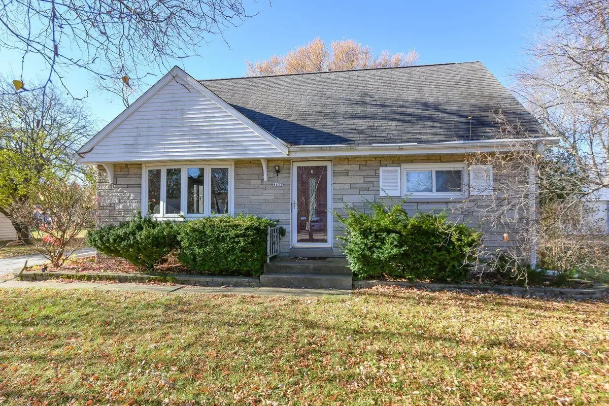 8635 N 53rd St, Brown Deer, WI 53223 - Image #1