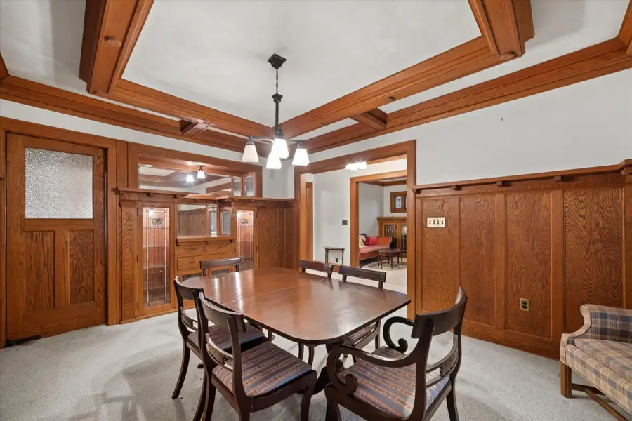 4933 W Woodlawn Ct, Milwaukee, WI 53208 - Image #3