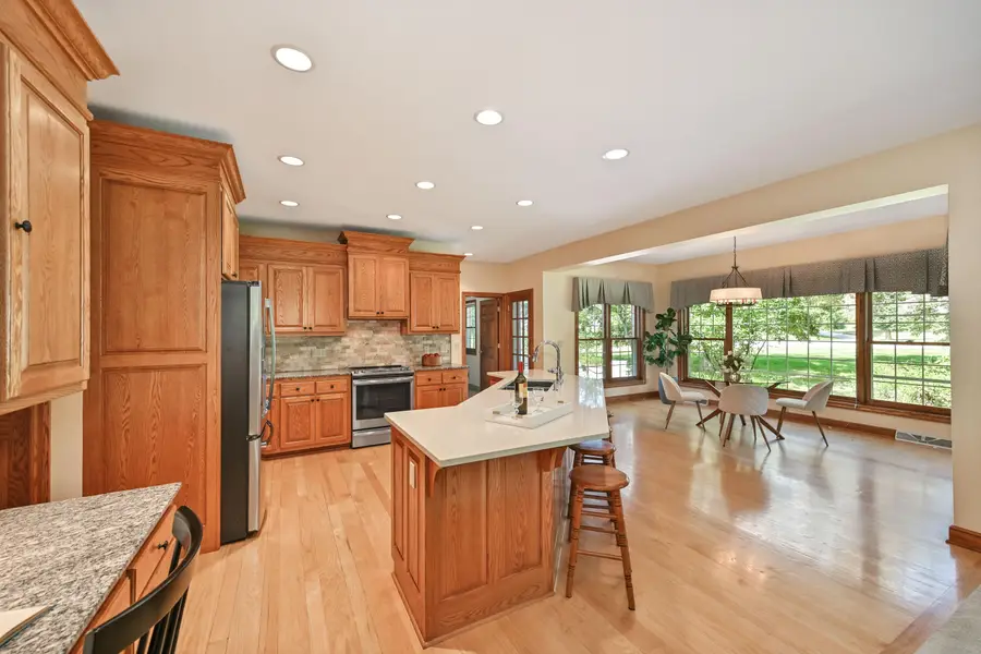 3230 Yale Ct, Brookfield, WI 53005 - Image #2