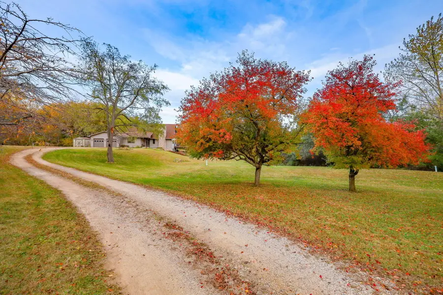 N5568 Johnson Rd, Richmond, WI 53115 - Image #3