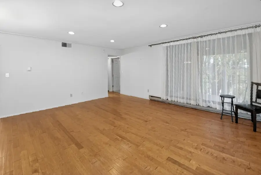 1818 E Shorewood Blvd, Shorewood, WI 53211 - Image #3