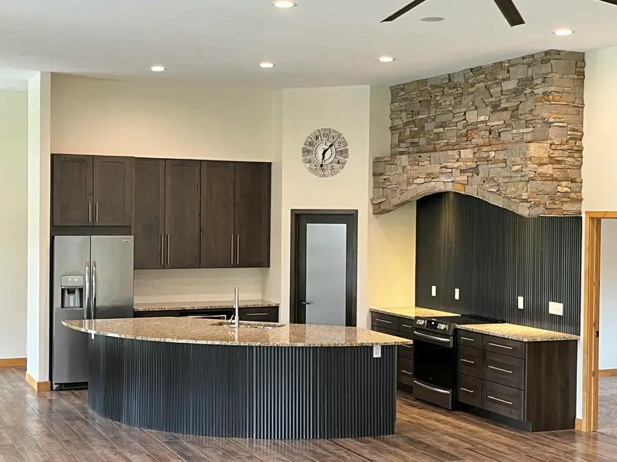 8431 Big Bend Rd, Waterford, WI 53185 - Image #3